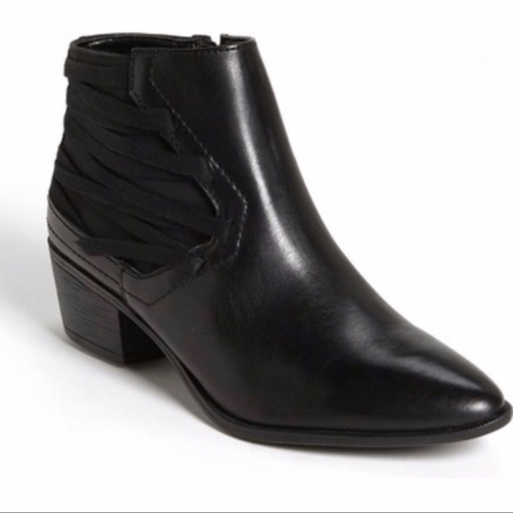 Circus by Sam Edelman Hollis Black Leather Booties - 6